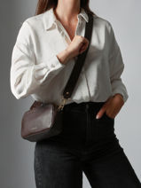 Sac Bandoulire Tradition Cuir Etrier Marron tradition ETRA141S-vue-porte